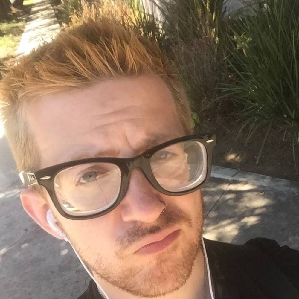 Meet your Posher, Alex